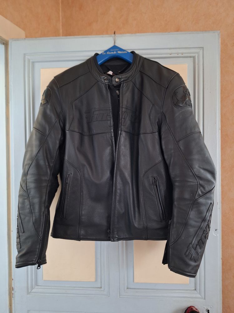 blouson moto cuir 100 Angers (49)