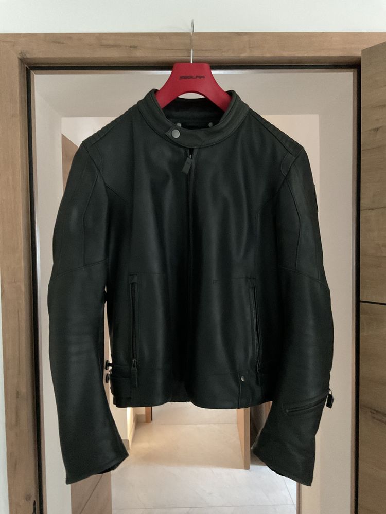 Blouson moto cuir  �BMW Motorrad�  450 Saint-Mitre-les-Remparts (13)