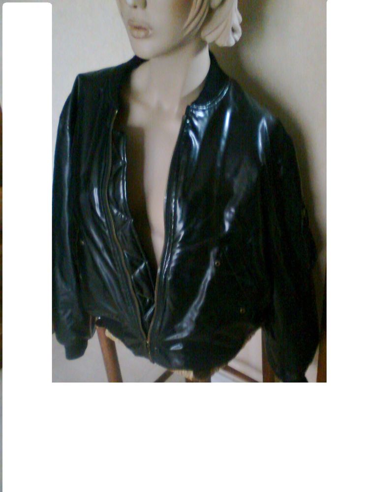 BLOUSON noir - VESTE gris clair - 40 / 42 - zoe 0 Martigues (13)