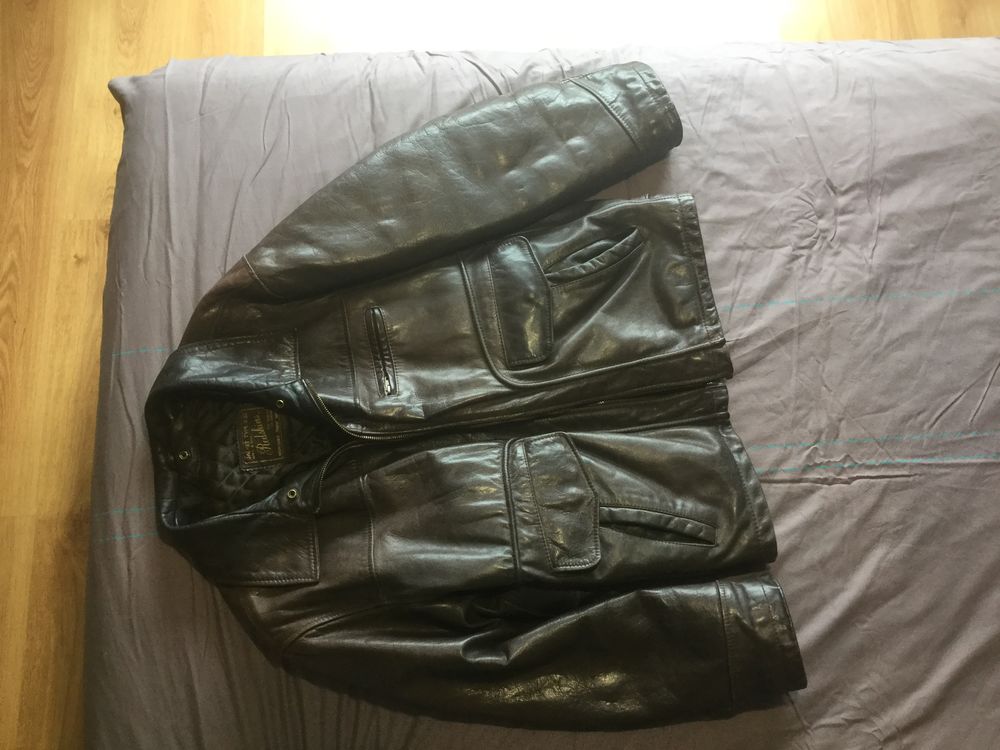 Blouson redsking en cuir
60 Saint-Etienne (42)