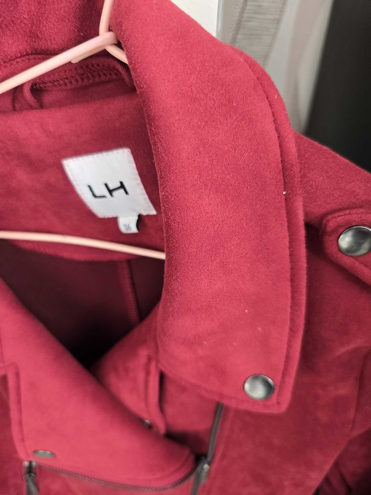 blouson rouge 10 Nouvion-sur-Meuse (08)