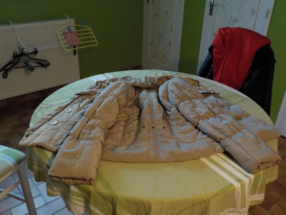 blouson 40 Bessay-sur-Allier (03)