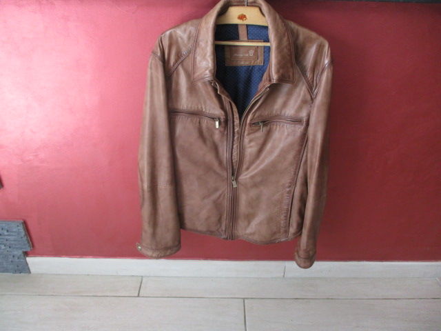 blouson 150 Castres (81)