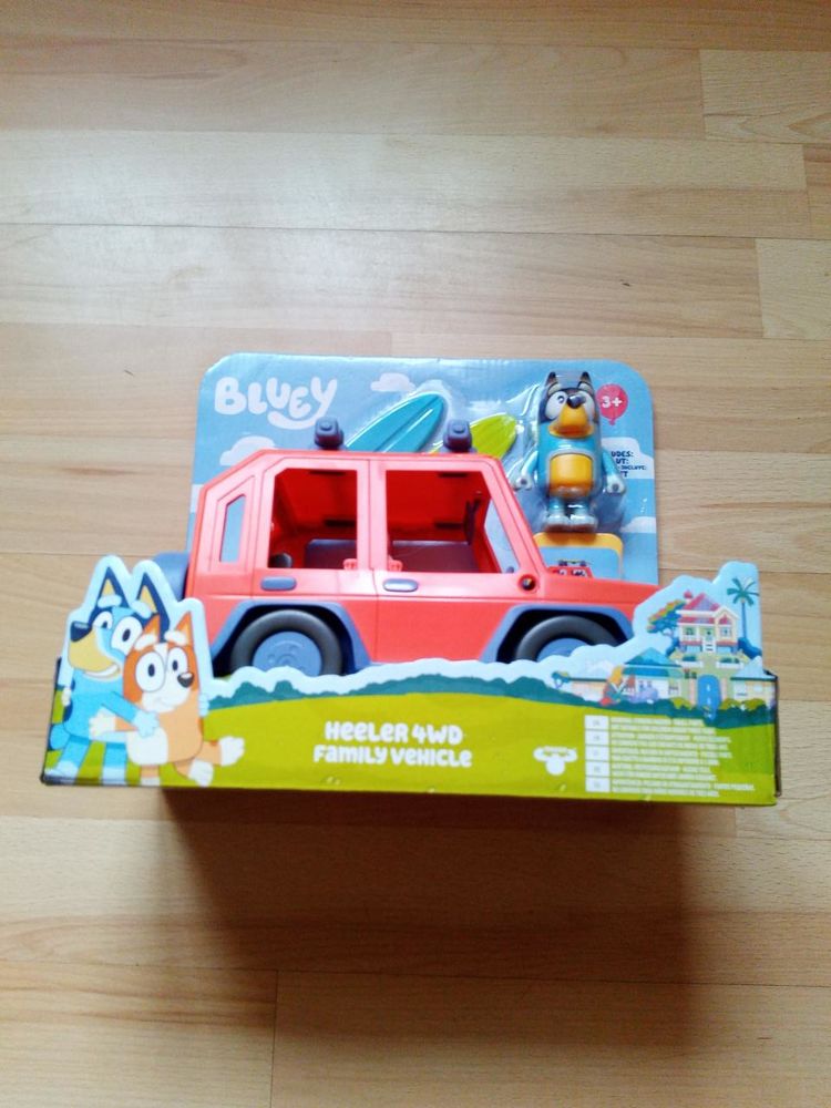 Bluey - V�hicule familial et figurine 8 cm (Neuf) 22 Ardoix (07)