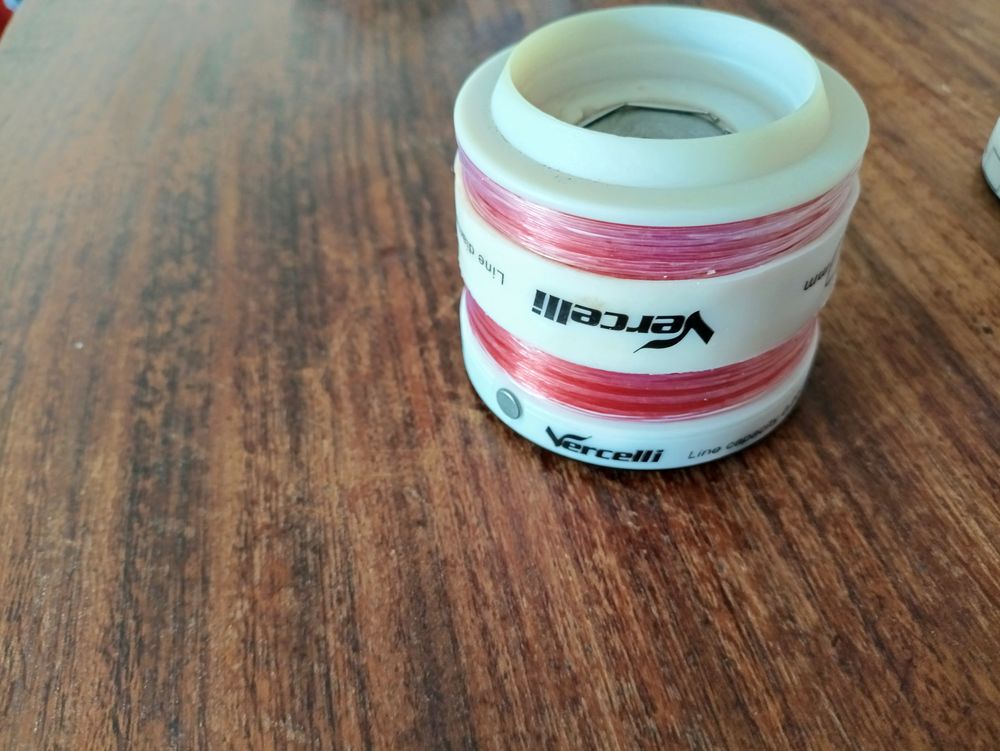 Bobines de fil Vercelli 40 B�ziers (34)