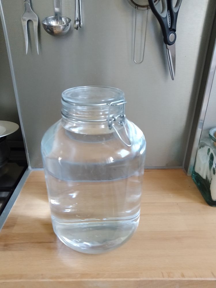 Bocal , bocaux , en verre , a fermeture m�canique 5 litres 9 Montreuil (93)
