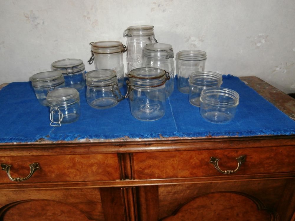 bocaux de conserve 50 centimes
10 Charroux (86)