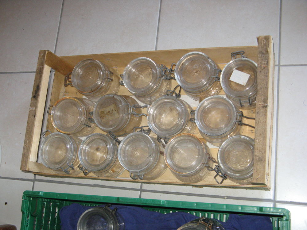 BOCAUX A CONSERVES 
1 La Fert�-Saint-Aubin (45)