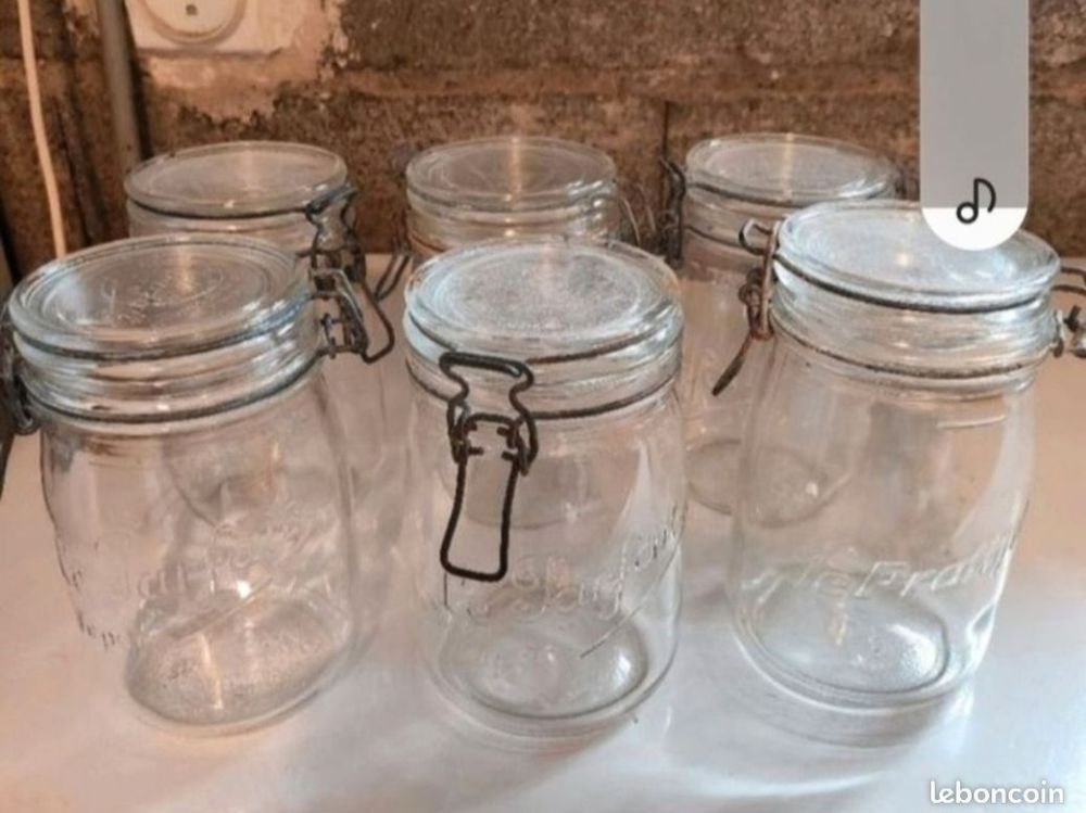 33 bocaux Le Parfait d'1 litre . 23 Bazoilles-et-M�nil (88)