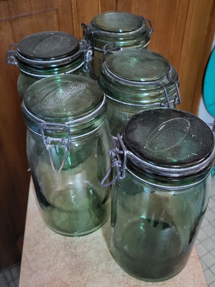 Lot de 4 bocaux en verre verts 1L ou 1,5L 20 Aurillac (15)