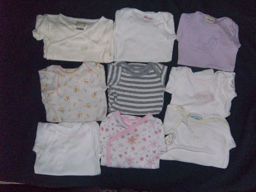 Lot bodies 6 mois Vêtements enfants