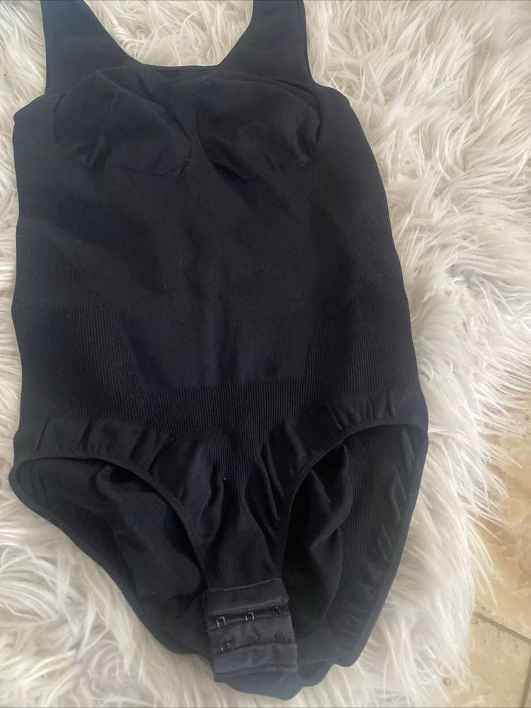 body enfant Jolinesse - taille S 5 Beauchamp (95)