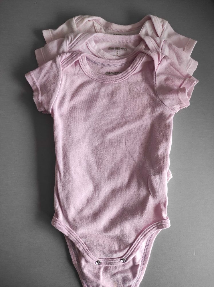 Lot body fille 6 mois 1 Bl�nod-l�s-Pont-�-Mousson (54)