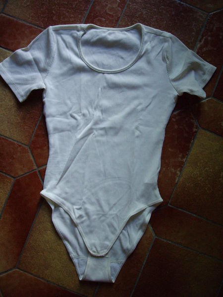 Body manches courtes Taille 36 1 Bouxwiller (67)