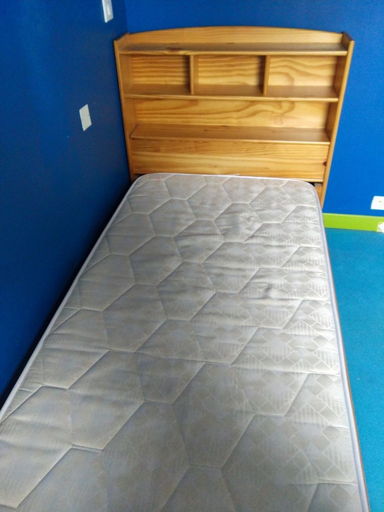 Lit bois biblioth�que, couleur naturel + Matelas 169 Bains-sur-Oust (35)