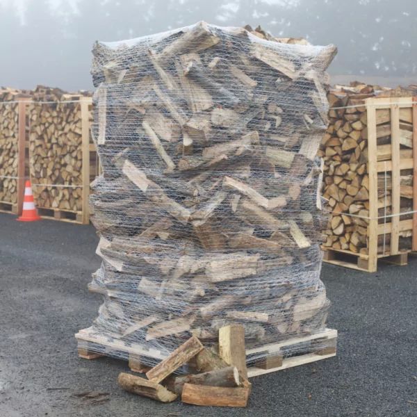 Bois de chauffage de bonne qualit�, sec et pr�t � br�ler 30 P�rigueux (24)