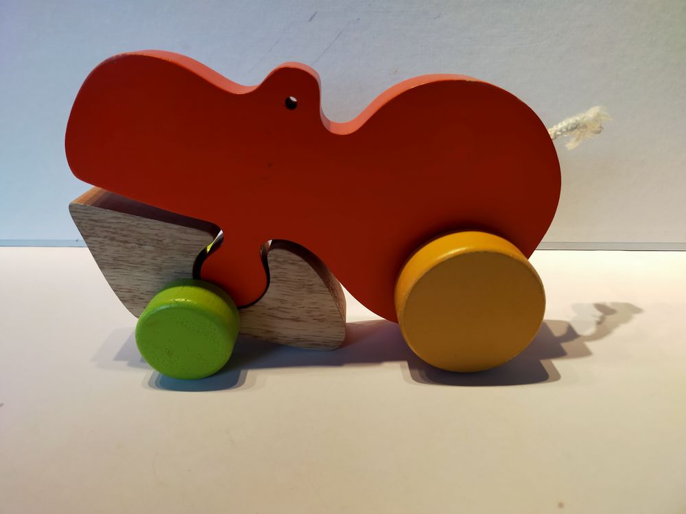 BOIS Hippopotame � tirer pour les petits
3 Mirecourt (88)
