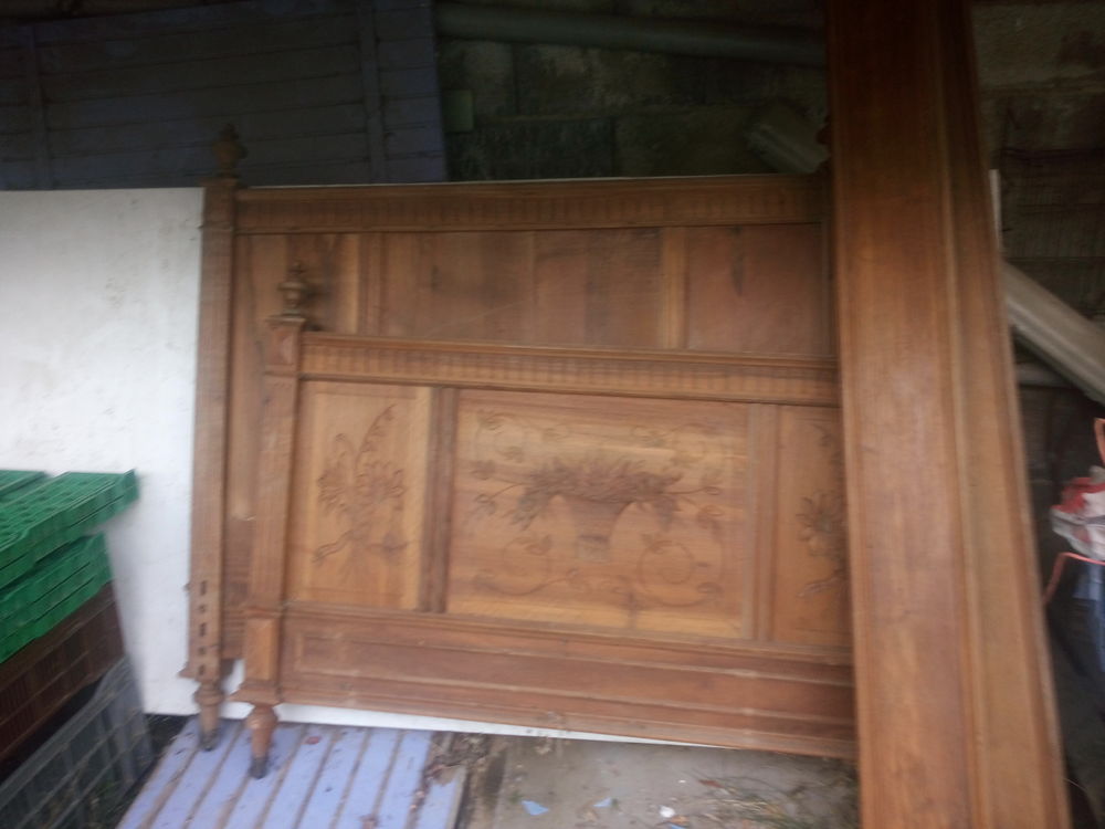 lit bois massif ancien 30 Eygui�res (13)