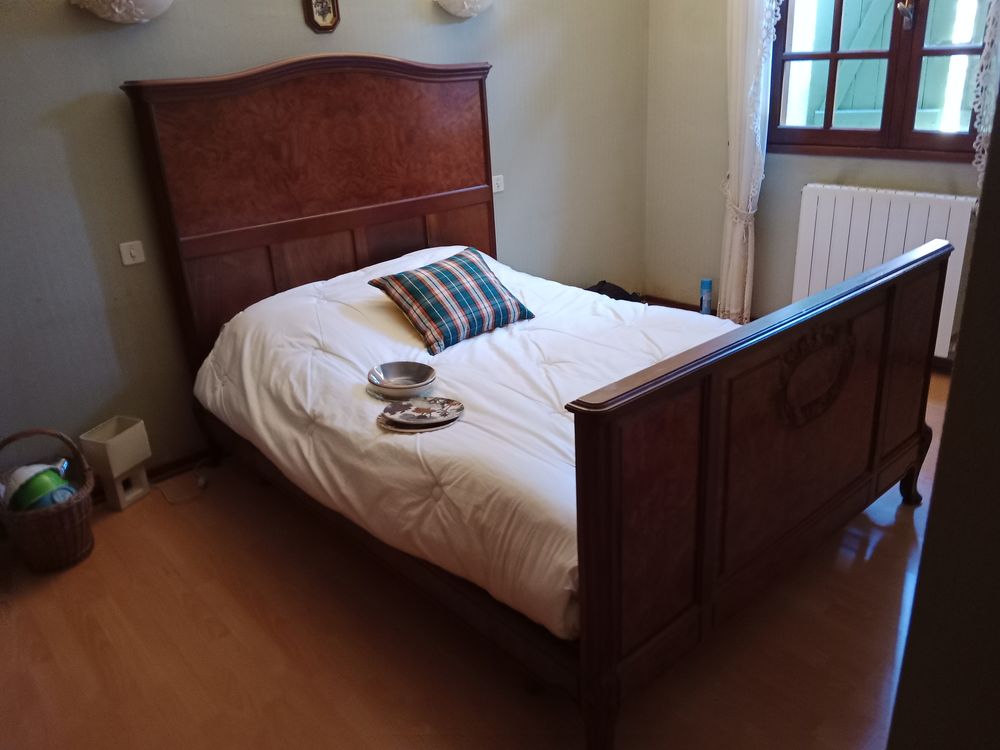 Lit bois massif en 140 90 Graulhet (81)