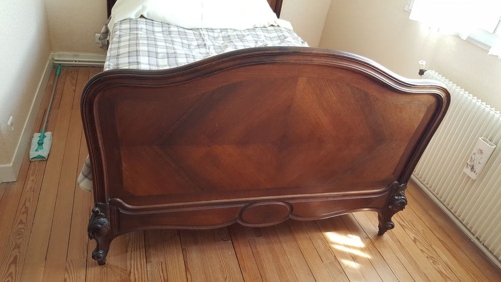 lit en bois de placage acajou 150 �taples (62)