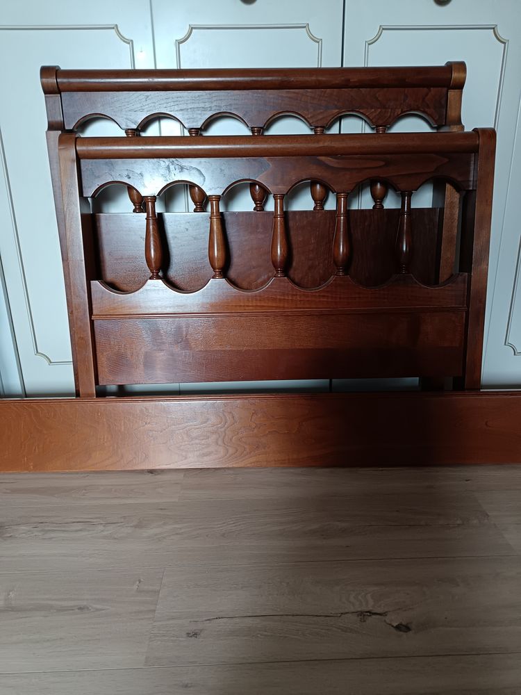 bois de lit rustique . 90x140
t 80 Br�al-sous-Montfort (35)