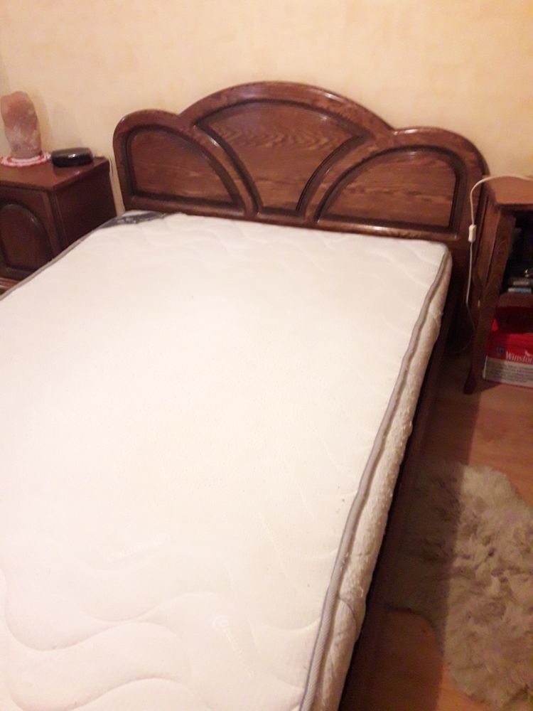 lit en bois 200 Bussy-Lettr�e (51)