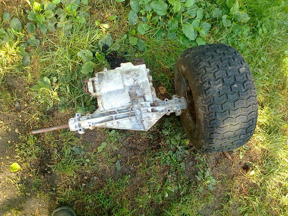 boit de vitesse tracteur tondeuse 125 Cernoy (60)