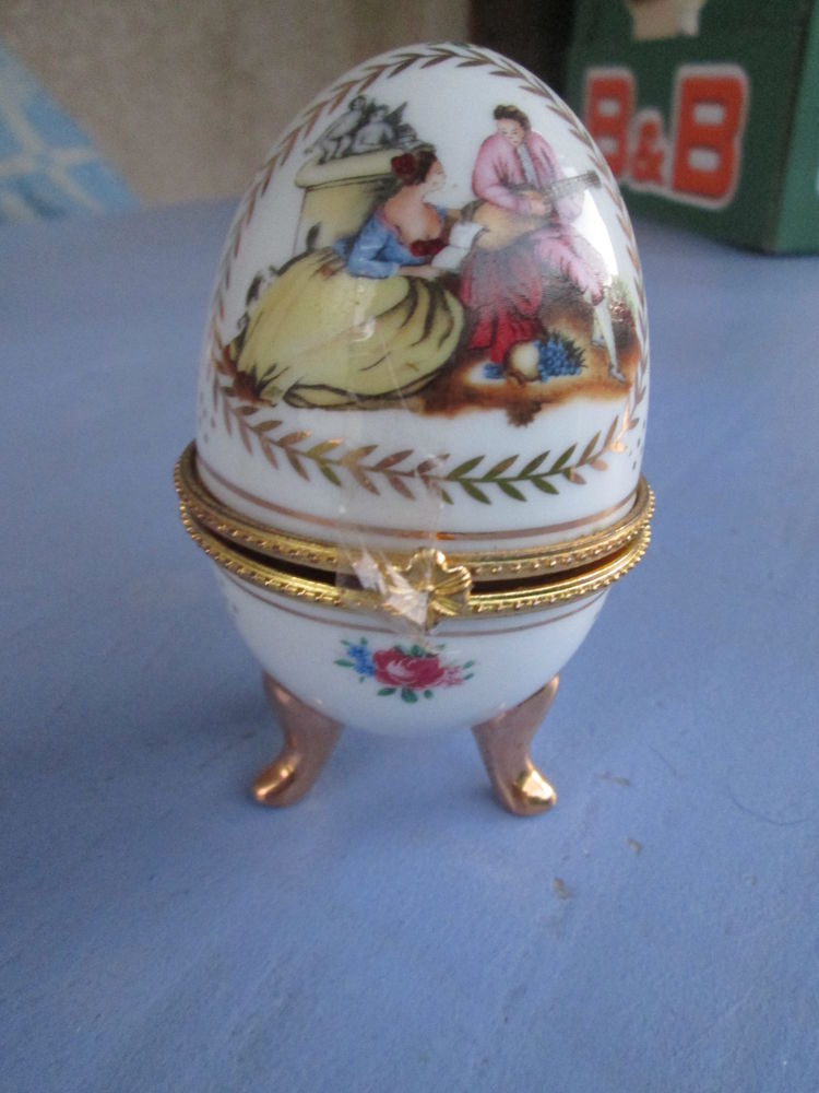 Bo�te � bijoux type oeuf de Faberg� 10 Chauriat (63)