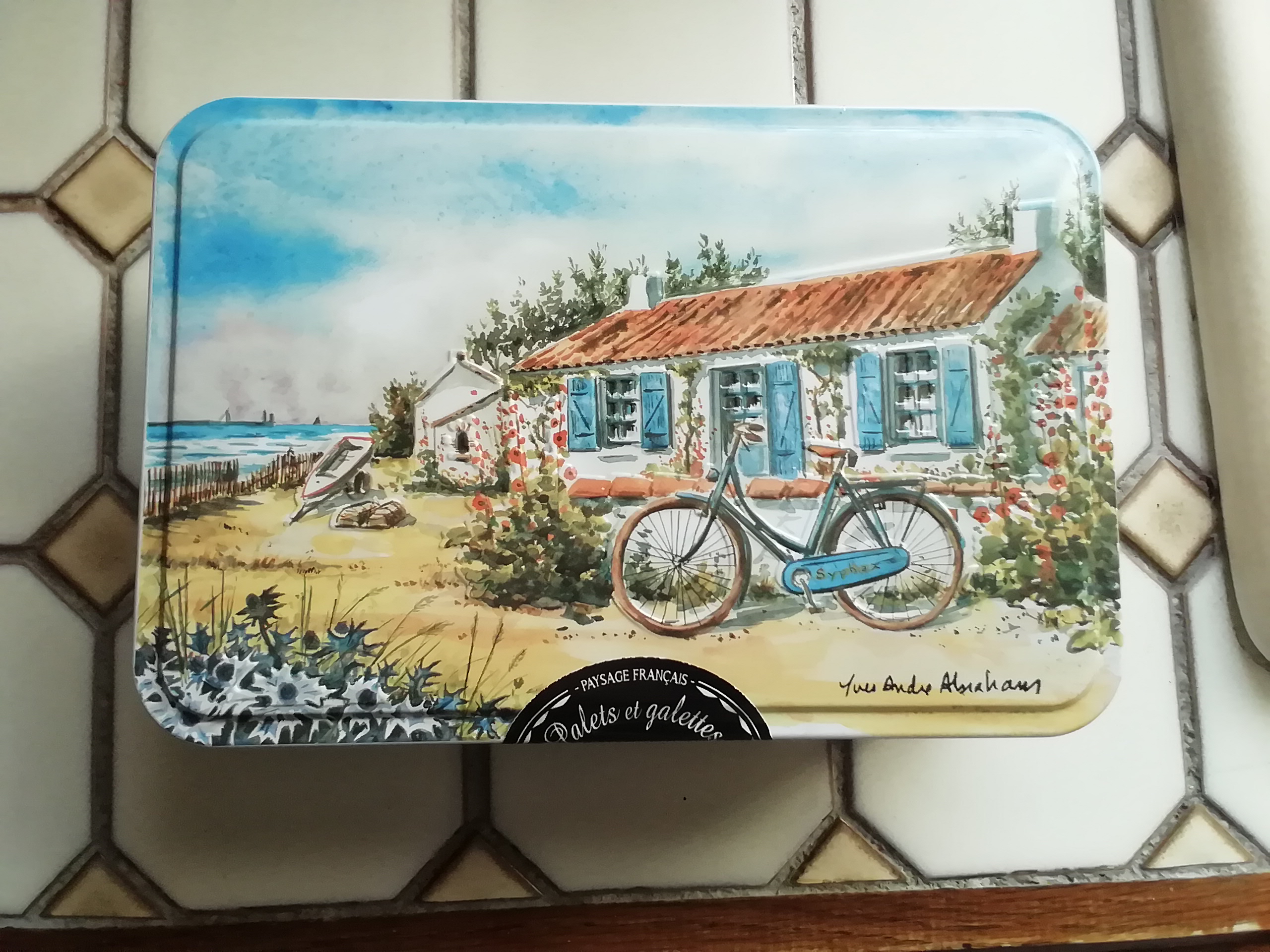 Bo�te � biscuits peintre ABRAHAM 15 Noyelles-l�s-Vermelles (62)