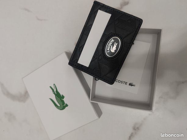 Boite de collection Lacoste 10 Paris 20 (75)