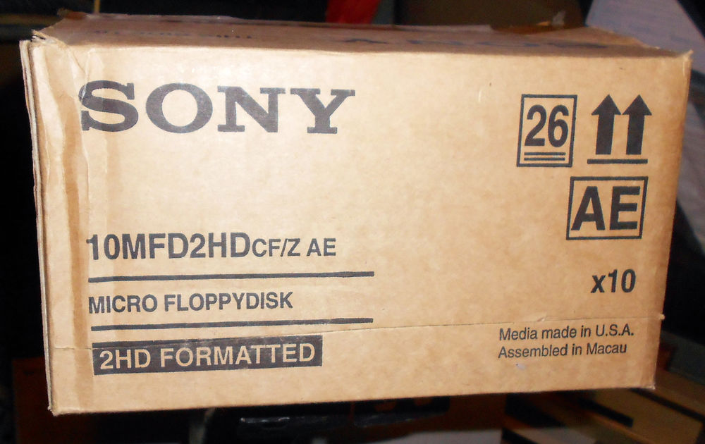 Boite de 10 disquettes 2HD SONY NEUVES EMBALLAGE ORIGINE  3 Courbevoie (92)