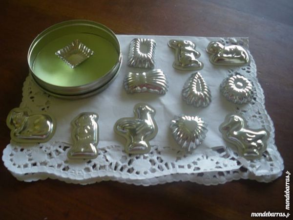 Boite de formes � chocolats (54) 3 Tours (37)