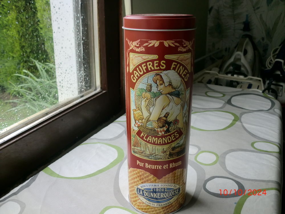 boite en m�tal gaufres fines 3 Merville (59)