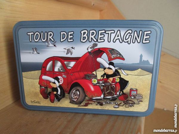 Boite en métal motif  Tour de Bretagne  8 Goussainville (95)