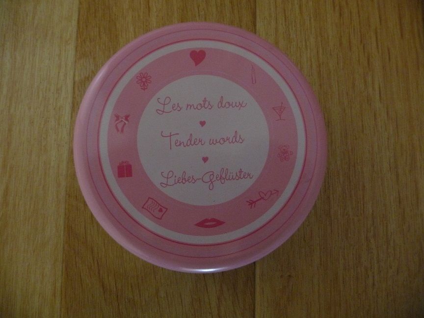 Boite les mots doux + 36 messages magn�tiques Neufs 8 Celles-sur-Belle (79)