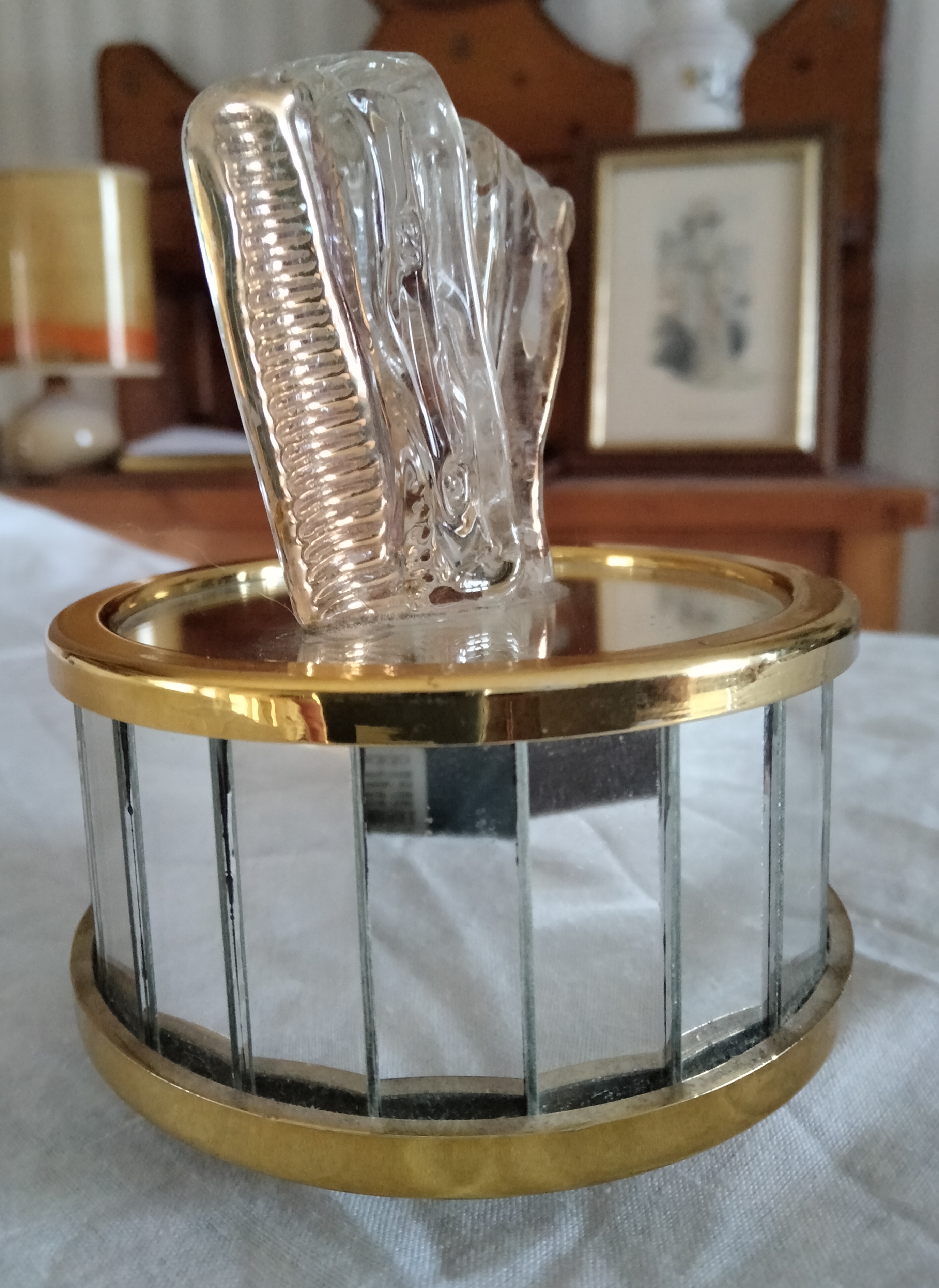 Boite � musique. 30 Vierzon (18)