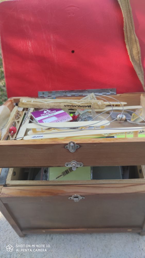  bo�te p�che ancienne 0 Dammarie-les-Lys (77)