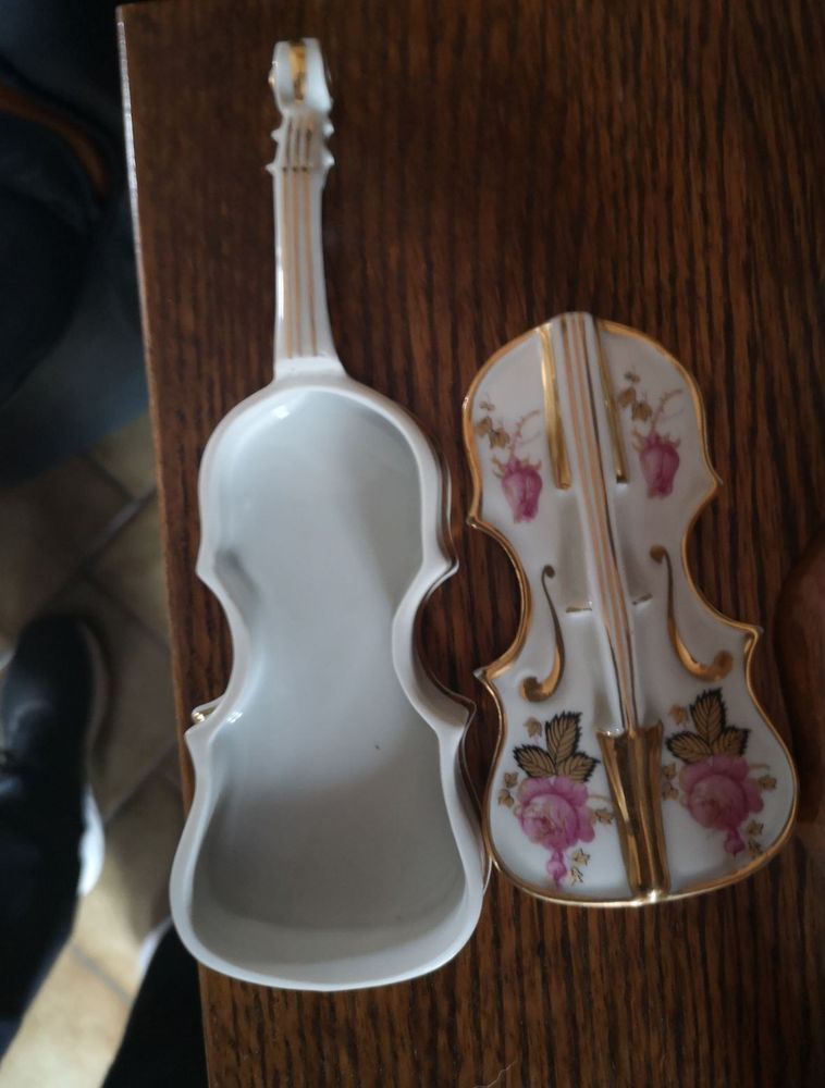 Bo�te en porcelaine de limoge 30 Wassy (52)