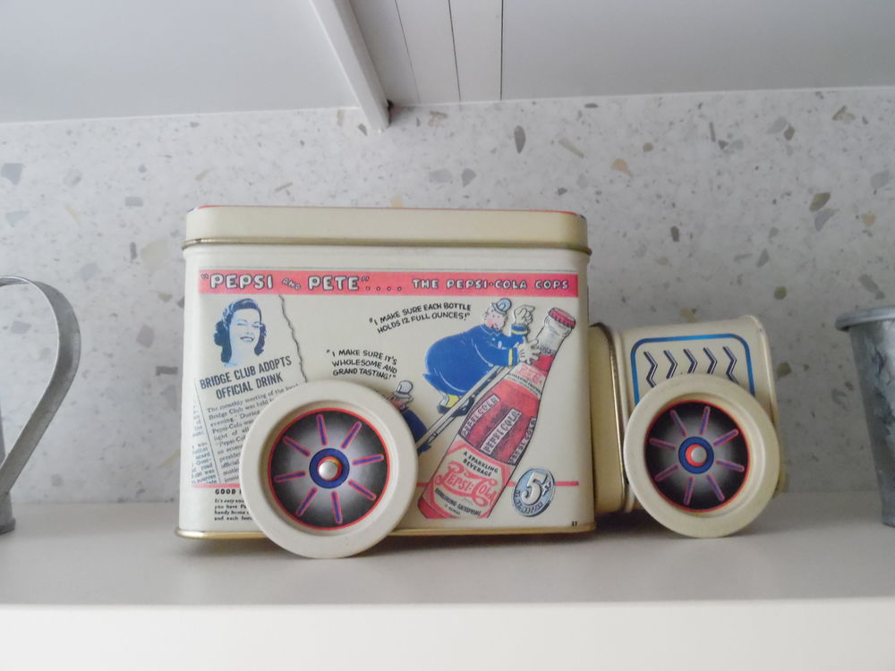 boite publicitaire PEPSI, forme camion, excellent �tat 10 Abbeville (80)