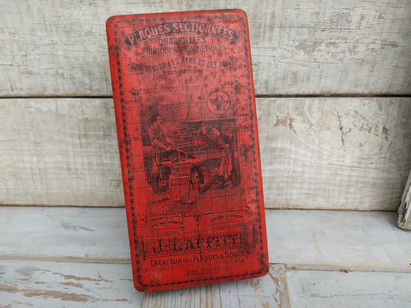 Boite Publicitaire Plaques Souder Acier J. Laffitte Forgeron 28 Loches (37)