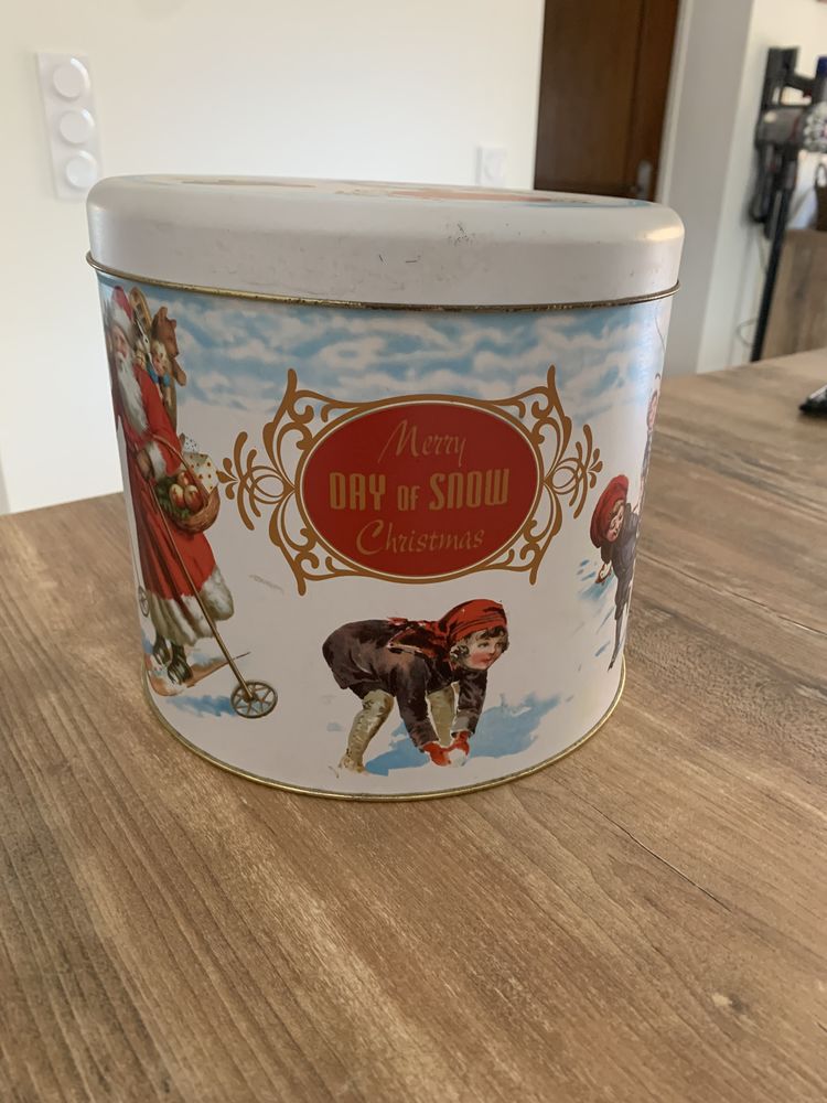 Boite de rangement de No�l     Merry christmas da 4 Saleilles (66)