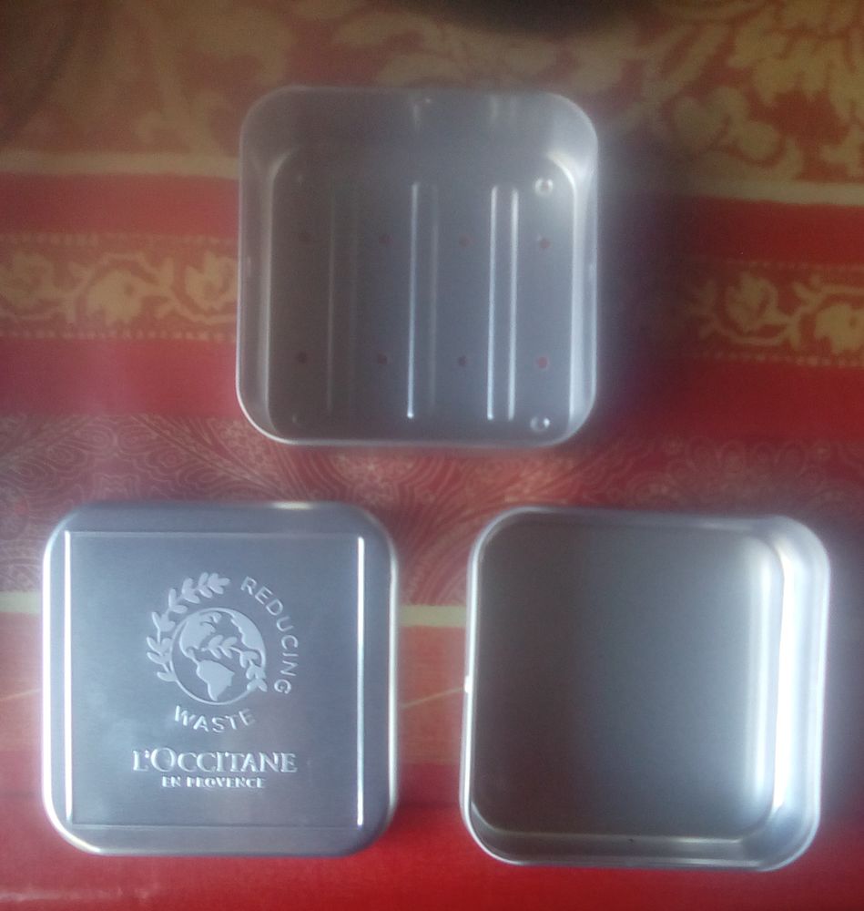 Boîte à savon carrée en aluminium 6 Beauchamp (95)