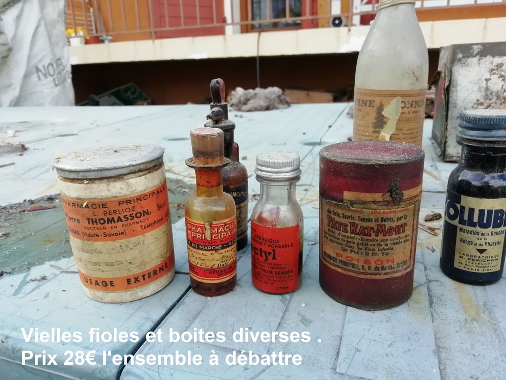 boites anciennes 0 La Roche-sur-Foron (74)