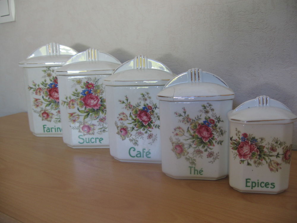 5 Boites Gigognes Porcelaine - Soceram Toulouse 15 Chauriat (63)