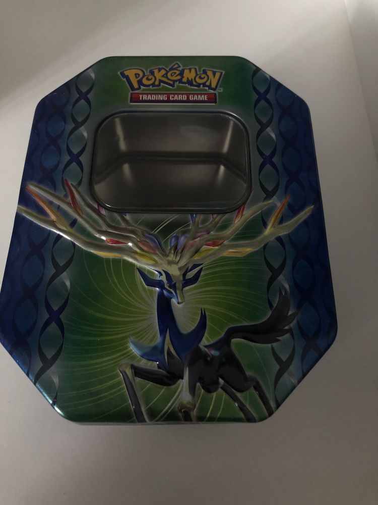 Bo�tes Pokemon 5 Veneux-les-Sablons (77)