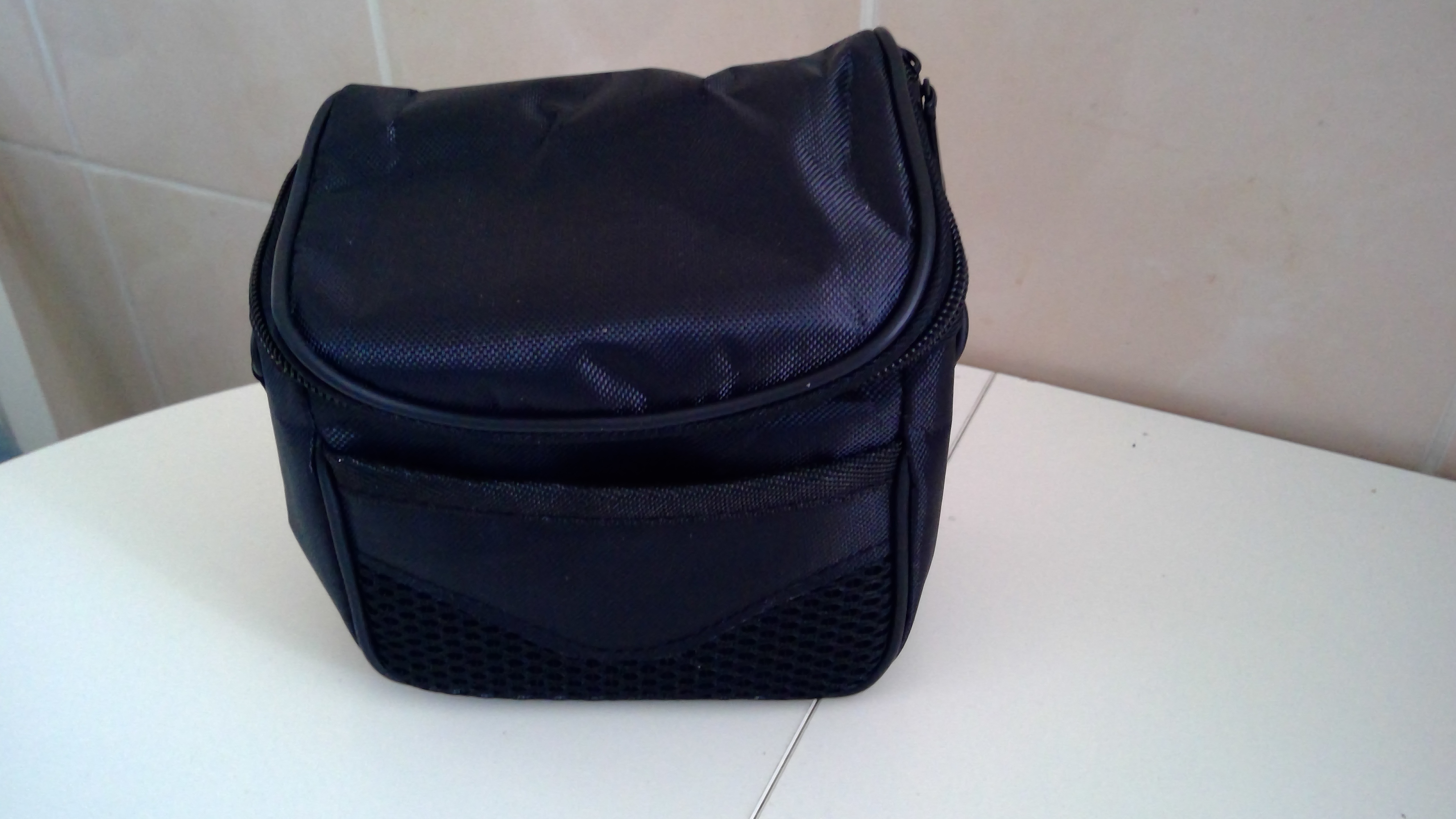 SAC BOITIER D'APPAREIL PHOTO 
12 Cant� (09)