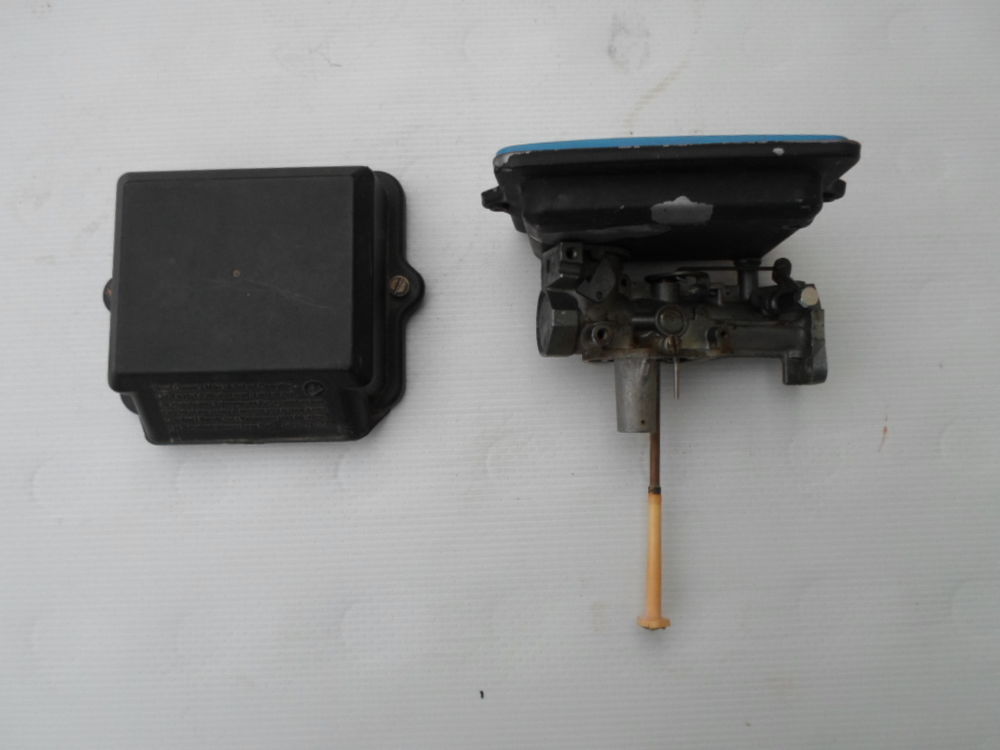 boitier filtre a air avec carburateur . 15 Goincourt (60)