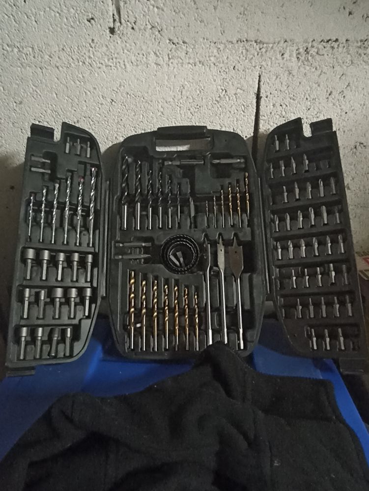 boitier d outillage complet 60 Nantes (44)