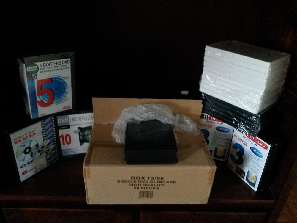 Lot de bo�tiers dvd neufs 0 Jou�-l�s-Tours (37)