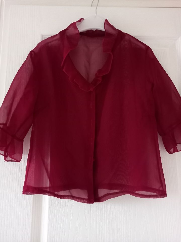 Bol�ro tulle taille 42-44 bordeaux vintage 4 Villiers (86)